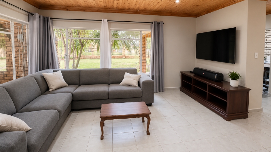 3 Bedroom Property for Sale in Flimieda North West